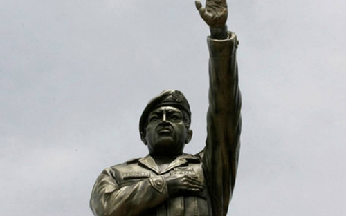 Venezuela khánh thành tượng đài cố Tổng thống H.Chavez