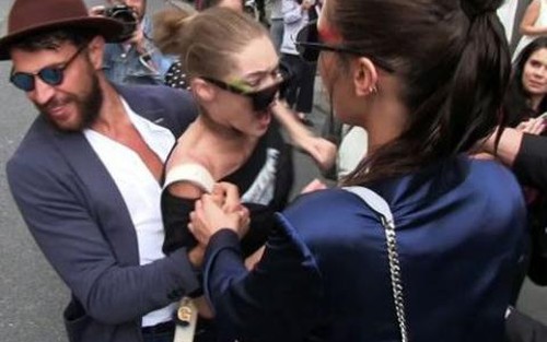 Gigi Hadid bị kẻ từng gây hấn Brad Pitt, Kim Kardashian 'quấy rối' giữa phố