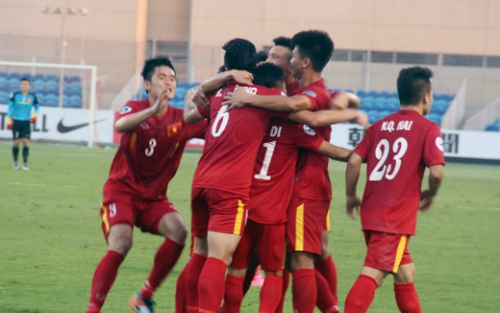 U19 Việt Nam sợ U19 UAE 'đi đêm' với Iraq