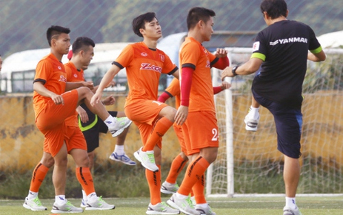 Tuyển Việt Nam nóng lòng so tài FC Seoul