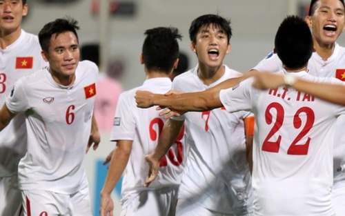 HLV Hoàng Anh Tuấn bật mí ‘chiêu’ hạ U19 Bahrain, giành vé dự World Cup