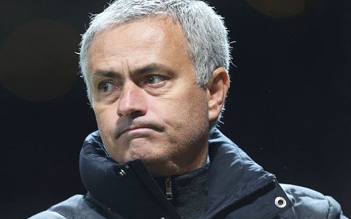 CẬP NHẬT sáng 1/11: Mourinho kém hơn cả David Moyes và Van Gaal. Hôm nay, Inter sẽ sa thải De Boer