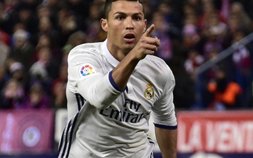 CẬP NHẬT tối 20/11: Man United đưa 3 hậu vệ vào tầm ngắm. ‘Ronaldo coi như đã giành Quả bóng vàng’
