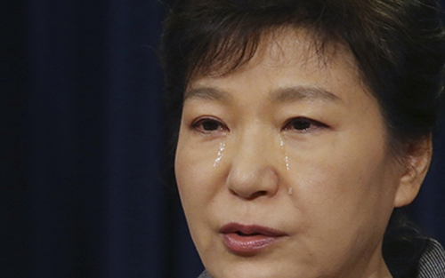 Tổng thống Hàn Quốc Park Geun Hye chờ bị luận tội trong cô đơn, chán nản