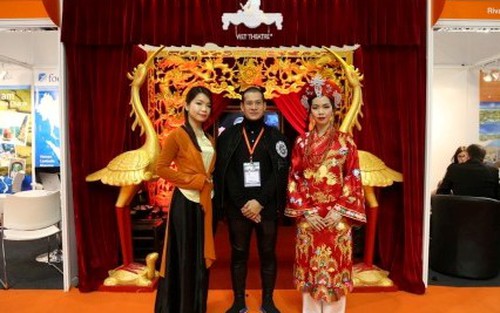 Đạo diễn 'Tứ Phủ' Việt Tú: Tôi thích 'đồng sang, bóng xịn'