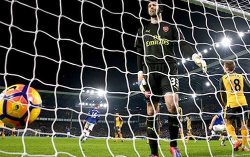 Arsenal: Đừng để 'tai nạn là thù'!