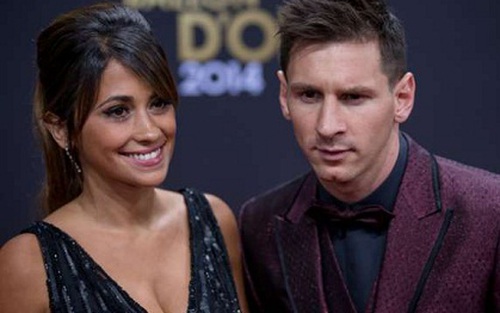 Messi ấn định thời gian kết hôn với bạn gái lâu năm