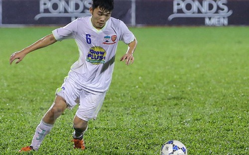 Xuân Trường, Đức Lương tiếp tục thi đấu ở Hàn Quốc. Công Phượng bị nhắc nhở