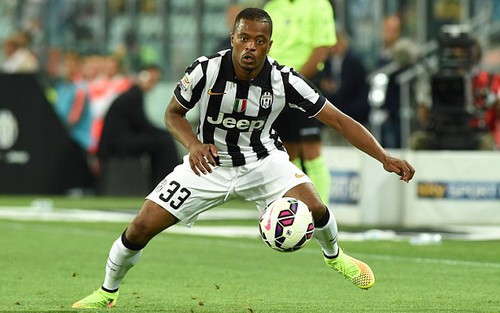 SỐC: Patrice Evra sắp trở lại khoác áo Man United