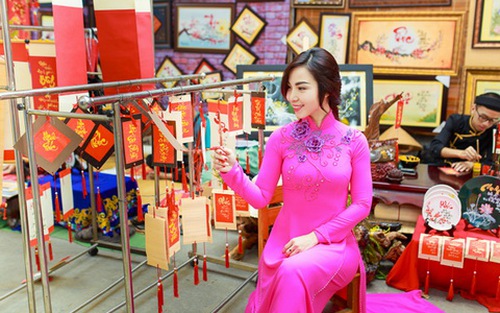 'Bỏ Tết cổ truyền như người Việt bỏ cơm'