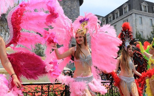 Rộn ràng Carnival xuân Bà Nà Hills
