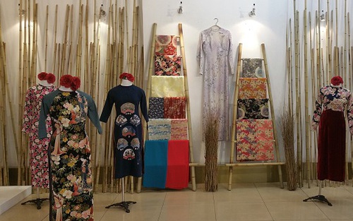 Tinh hoa vải Nhật 'kết duyên' áo dài Việt Nam