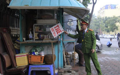 Hà Nội lập lại trật tự vỉa hè: Cần sự đồng lòng và công bằng