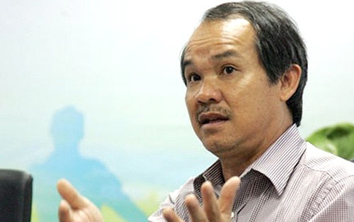 V-League hay cái 'chợ'?