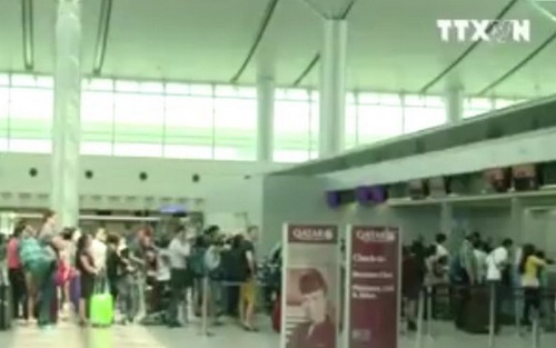 Không vì lợi ích nhóm mà áp giá sàn vé máy bay