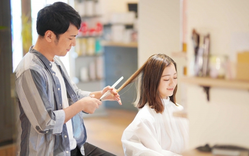 Dịch vụ im lặng dành cho các ‘thượng đế’ hướng nội: ‘3 năm mới đi cắt tóc vì sợ phải trò chuyện với mọi người’
