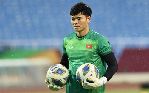 Nguyên Mạnh - Khắc Ngọc: 'Bom tấn' nổ chậm của thị trường chuyển nhượng V.League