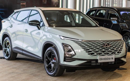 Chery Omoda 5 giá dự kiến từ 699 triệu đồng tại Việt Nam: 3 phiên bản, tham vọng đấu Seltos và Corolla Cross