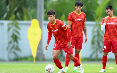 Sau Dortmund, tuyển Việt Nam đấu tập với Philippines trước AFF Cup