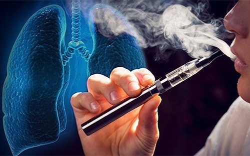 Bé trai 12 tuổi bị co giật, nhập viện cấp cứu vì ngộ độc thuốc lá điện tử: Bác sĩ cảnh báo 5 dấu hiệu giúp phát hiện trẻ đang lén dùng thuốc