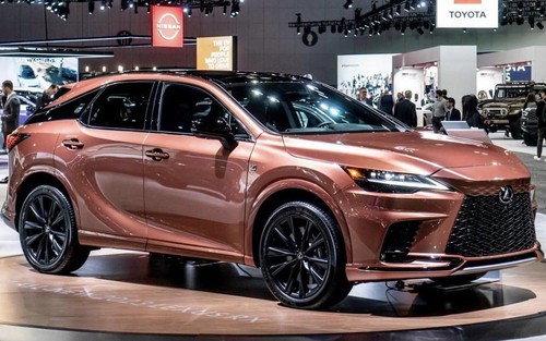 Đại lý chào bán Lexus RX 2023 với giá dự kiến mới: Chỉ từ 3,43 tỷ đồng, ra mắt đầu năm sau