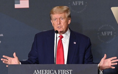 Ủy ban điều tra Hạ viện Mỹ khuyến nghị điều tra hình sự cựu Tổng thống Donald Trump