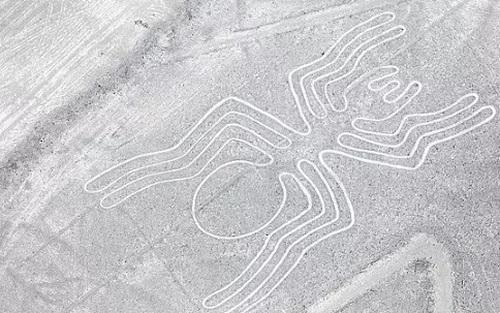 Phát hiện mới hơn 100 hình vẽ cổ đại tại đồng bằng Nazca ở Peru