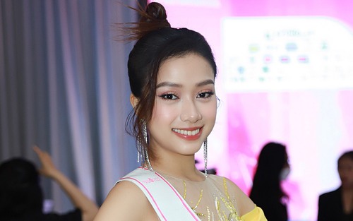 “Người đẹp Nhân ái” Ngọc Mai nói gì khi bị “bóc phốt” trên mạng xã hội ngay sau đêm Chung kết Hoa hậu Việt Nam 2022?