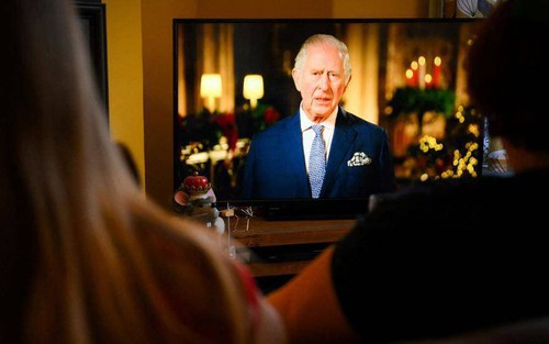 Vua Charles "bơ đẹp" Harry và Meghan trong phát biểu mới nhất: Thông điệp đầy sâu sắc và quyền lực!