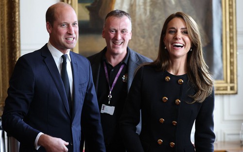 Nhân viên cung điện tiết lộ 8 quy tắc William và Kate yêu cầu cấp dưới tuân theo