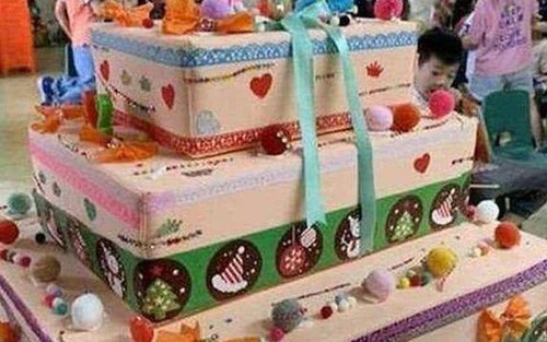 Tổ chức sinh nhật hoành tráng tại trường cho con gái 5 tuổi, bà mẹ đau lòng khi không một ai hào hứng