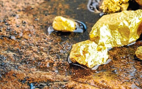 Vì sao có hơn 20 triệu tấn vàng trong nước biển nhưng con người không thể khai thác? 