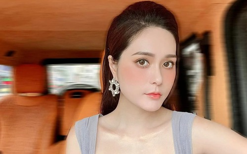 "Nữ hoàng thị phi" gọi tên Đoàn Di Băng, ồn ào từ nhan sắc thật tới loạt phát ngôn, sự kiện nào cũng dắt theo em gái