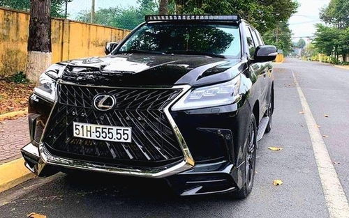 Lexus LX 570 14 năm tuổi, chạy 100.000km được chào giá 7 tỷ đồng nhờ vào biển số ‘khủng’