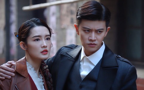 Lý Thấm - Nhậm Gia Luân nhận tin vui đầu năm, fan lật lại loạt cảnh yêu đương say đắm ở 'Thỉnh Quân'