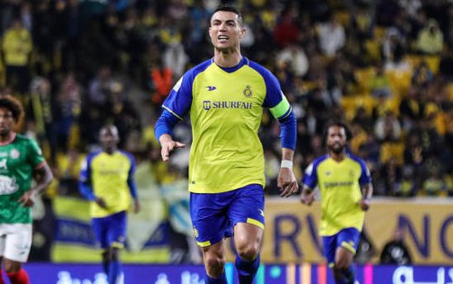 Ronaldo ra mắt nhạt nhòa, HLV Al Nassr buông lời cay đắng