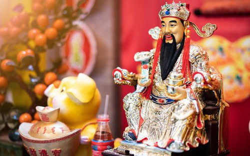 Ngày vía Thần Tài nên mua loại vàng nào để cả năm đong đầy tài lộc, tấn lộc an danh, vạn sự may mắn?