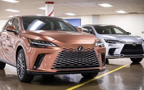 Lexus RX 2023 dời lịch ra mắt sang tháng 2: Giá dự kiến từ 3,43 tỷ, xe đã về Việt Nam