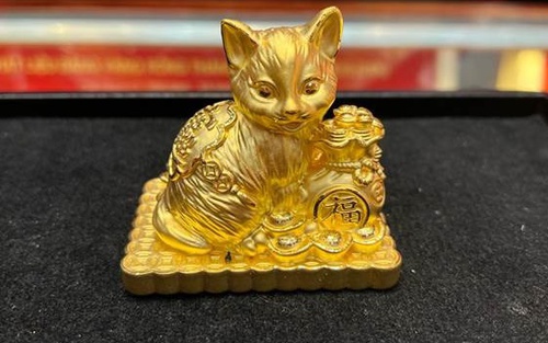 Ngày Vía Thần tài: Đa dạng mẫu mã, phong phú hình thức mua hàng