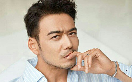 Vừa nổi tiếng “chút chút” nhờ tham gia phim hot, nam diễn viên này đã bị khán giả chê trách kịch liệt vì cách nuôi dạy con thái quá