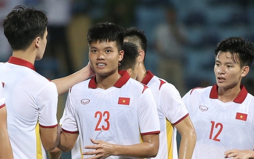 Sao trẻ U23 vô-lê đẳng cấp giúp Việt Nam thắng sát nút Hàn Quốc