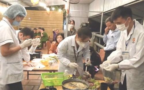 Bộ Y tế đề nghị làm rõ vụ 5 người nghi ngộ độc sau ăn lẩu ở Bắc Kạn