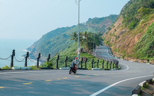 Các phương tiện được lưu thông trở lại trên bán đảo Sơn Trà