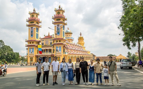 Tây Ninh thu hút gần 4,5 triệu du khách đến tham quan trong 10 tháng năm 2023