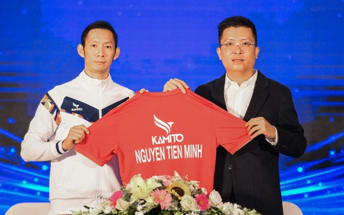 Tiến Minh, Kamito và 'Trạm tiếp đam mê'