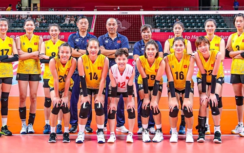Ngọc nữ bóng chuyền Việt Nam đón nhiều niềm vui nhất năm 2023, tiền tài, tình duyên và sự nghiệp đều mĩ mãn
