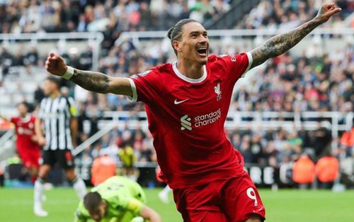 Darwin Nunez sẽ là một Luis Suarez mới tại Liverpool