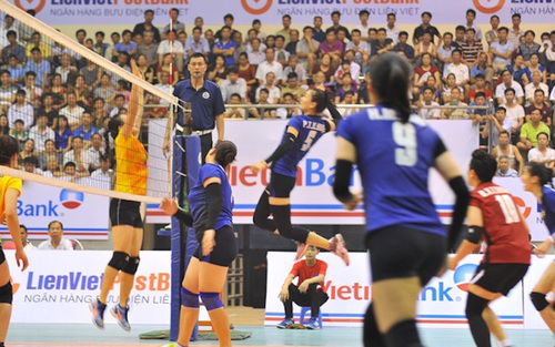 Đội bóng chuyền nữ Việt Nam mất quyền tranh vô địch vì trọng tài, CĐV phẫn nộ, phản ứng dữ dội chưa từng thấy