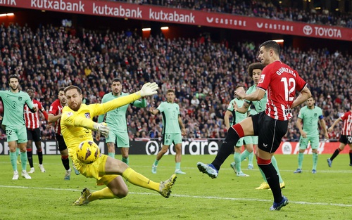 Trong ngày Simeone bất lực, Bilbao nuốt chửng Atletico