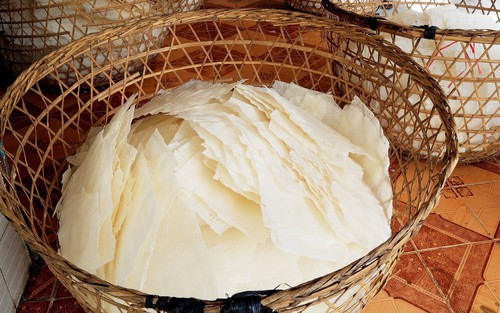 Bánh tráng phơi sương Trảng Bàng - đặc sản nổi tiếng đất Tây Ninh